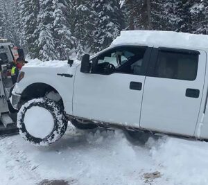 Tow-Truck-Service-Emergency-Wrecker-Service