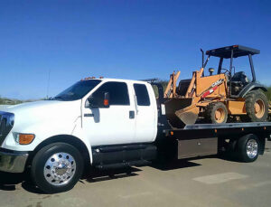 Tow-Truck-Near-Me-Clinton-MD-Equipment-Transport-Metropolitan-Towing